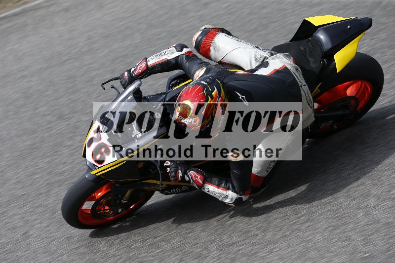 /10 20.04.2026  Pluess Moto Sport ADR/Freies Fahren/76